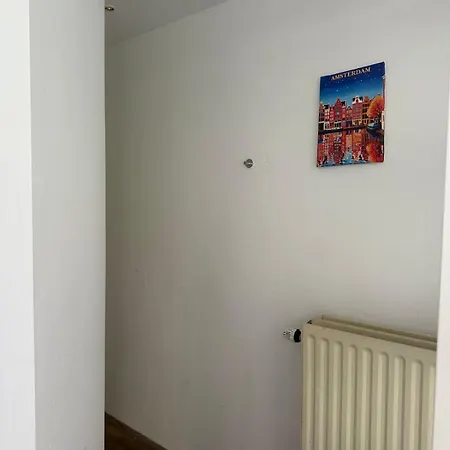 بيت ضيافة Amsliving